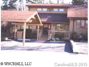 1104 Red Oak Drive, Hendersonville, NC 28791