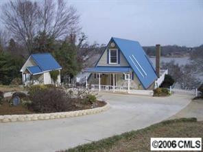 7024 Hyde St., Sherrills Ford, NC 28673