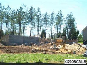 1016 Dove Meadows Dr., Gastonia, NC 28052
