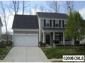 8293 Chatham Oaks Dr., Concord, NC 28027