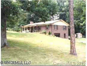 218 Halsbury Ave, Hendersonville, NC 28792