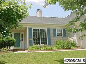 2738 Chalgrove Ln., Charlotte, NC 28216