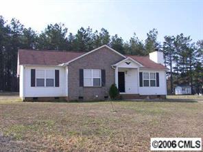 108 Doree Ln., Crouse, NC 28033