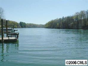 935 Riverside Dr., Charlotte, NC 28214