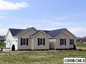 34882 Tru Low Dr., New London, NC 28127