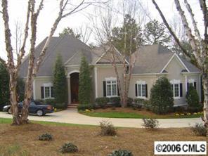 18901 Gainesway Ct., Davidson, NC 28036