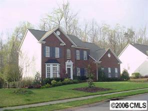 2126 Mt Isle Harbor Dr., Charlotte, NC 28214