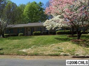 6919 Hillswick Dr., Charlotte, NC 28215