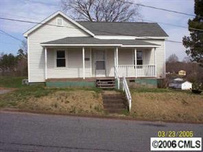334 E Mills Ave., Mooresville, NC 28115