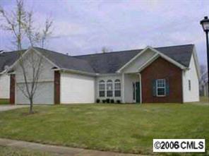 1923 Conifer Cir., Charlotte, NC 28213