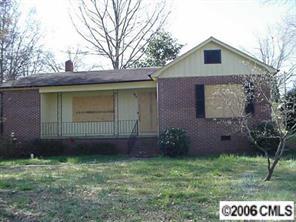 915 W Walnut St., Gastonia, NC 28052