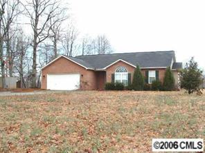 129 Brookview Rd., Statesville, NC 28625