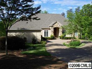 124 Gladstone Springs Dr., New London, NC 28127