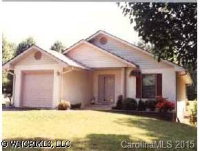 204 Cinnamon Way, Flat Rock, NC 28731