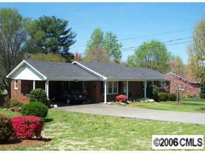 813 Valley St., Statesville, NC 28677