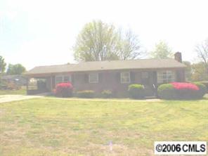 111 Peachtree St., Belmont, NC 28012