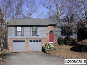 2942 Gray Feather Dr., Charlotte, NC 28262