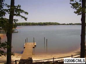 153 Ballycastle Rd., Mooresville, NC 28117