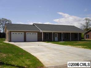2302 Shepard Ct., Lenoir, NC 28645