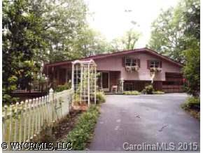 1614 River Road, Hendersonville, NC 28739