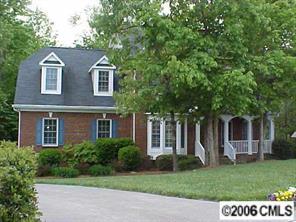 9300 Lochmeade Ln., Matthews, NC 28105