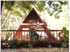 Chriscott Lane, Saluda, NC 28773