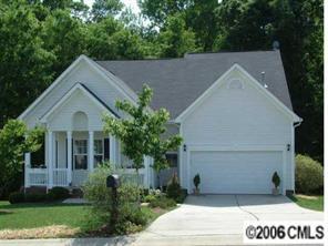 2008 Conifer Cir., Charlotte, NC 28213