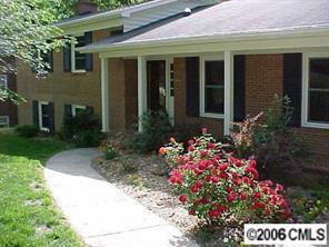 1301 Brockton Ln., Charlotte, NC 28226