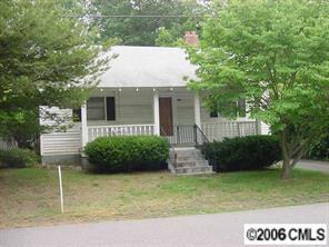 318 Dingler Ave., Mooresville, NC 28115