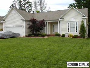 2465 Acadia Ct., Kannapolis, NC 28083