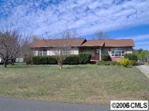 2601 Pine Forest Dr., Gastonia, NC 28056