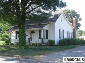 207 10th St., Kannapolis, NC 28083