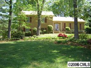 2620 Tattersall Dr., Charlotte, NC 28210