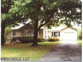 2110 Stoneyview Drive, Hendersonville, NC 28792