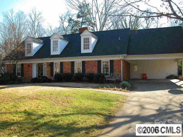 4814 Montclair Ave., Charlotte, NC 28211