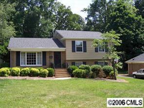 5943 Colchester Pl., Charlotte, NC 28210