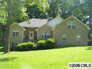 7538 Golf Course Dr., Denver, NC 28037
