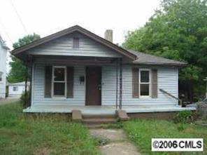 2008 Oaklawn Ave., Charlotte, NC 28216
