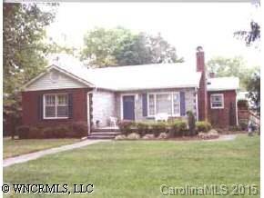 922 Kanuga Street, Hendersonville, NC 28739