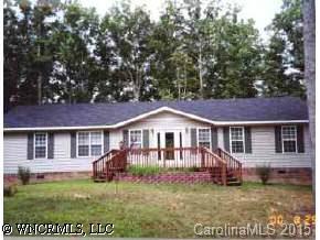 2 River Crest Dr, East Flat Rock, NC 28726