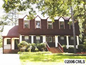 4013 Meadowridge Dr., Charlotte, NC 28226
