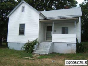 400 S Hoskins Rd., Charlotte, NC 28208
