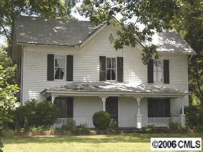 10628 Moores Chapel Rd., Charlotte, NC 28214