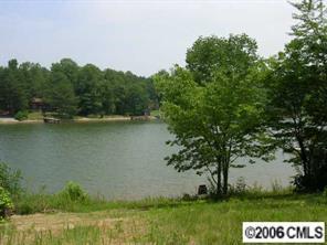 7054 Hidden Harbor Ln., Sherrills Ford, NC 28673