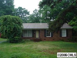 1113 Weststone Dr., Charlotte, NC 28208