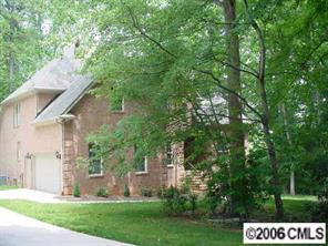 124 Blake Ln., Mooresville, NC 28117