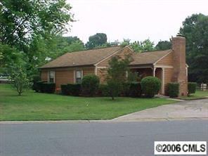 6433 Woodthrush Dr., Charlotte, NC 28227