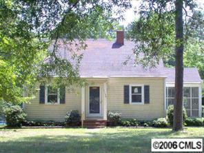 1136 James St., Charlotte, NC 28216