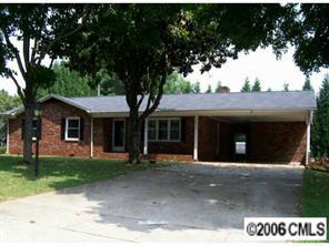 523 Carolina Ave., Statesville, NC 28677