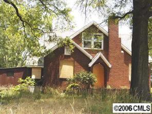 3732 Freedom Dr., Charlotte, NC 28208